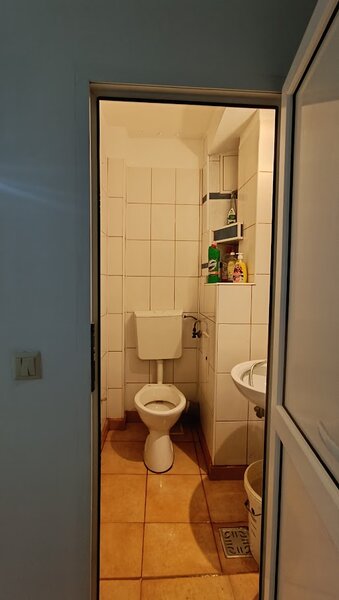 Aleea Pantelimon 14, etaj 1.